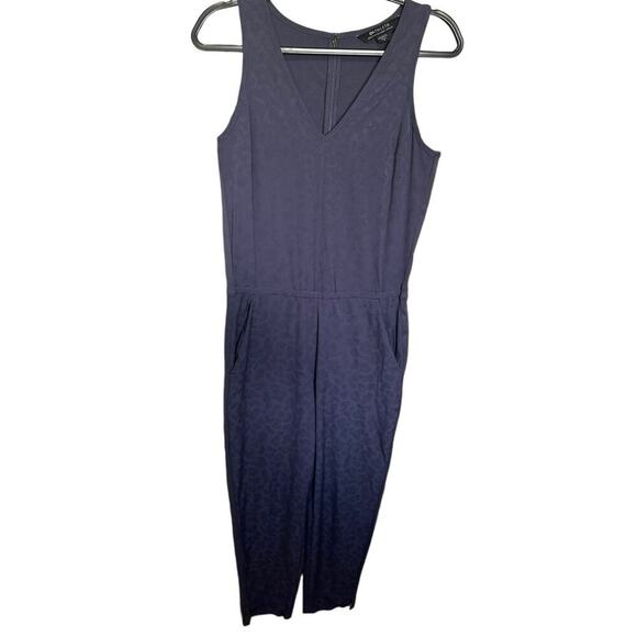 Athleta Brooklyn Jumpsuit Textured Leopard Print Sleeveless Purple Blue Size 6 - Picture 3 of 11
